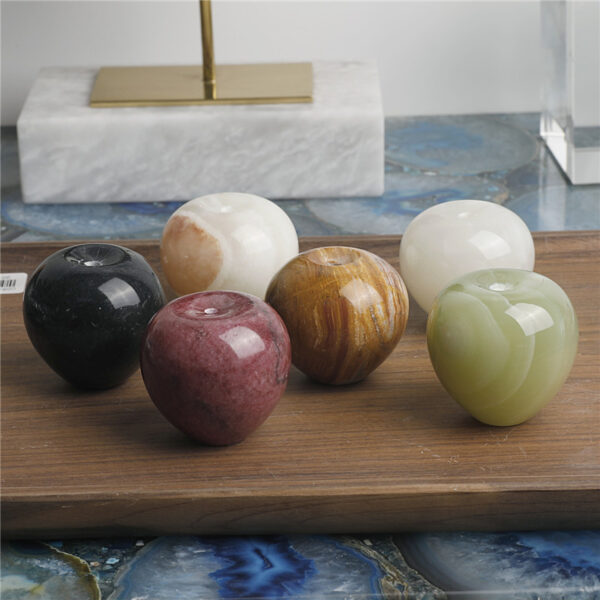 DIY Handmade Christmas Marble Ornaments - Image 2