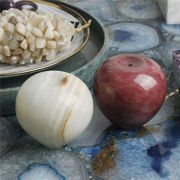 DIY Handmade Christmas Marble Ornaments - Image 3