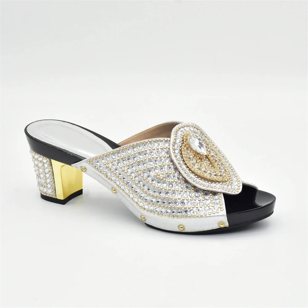 New Come Matching Women Shoe and Bag Set Decorated with Rhinestone Nigerian Shoes and Bag Set Italy Shoe and Bag Set for Wedding - Image 6