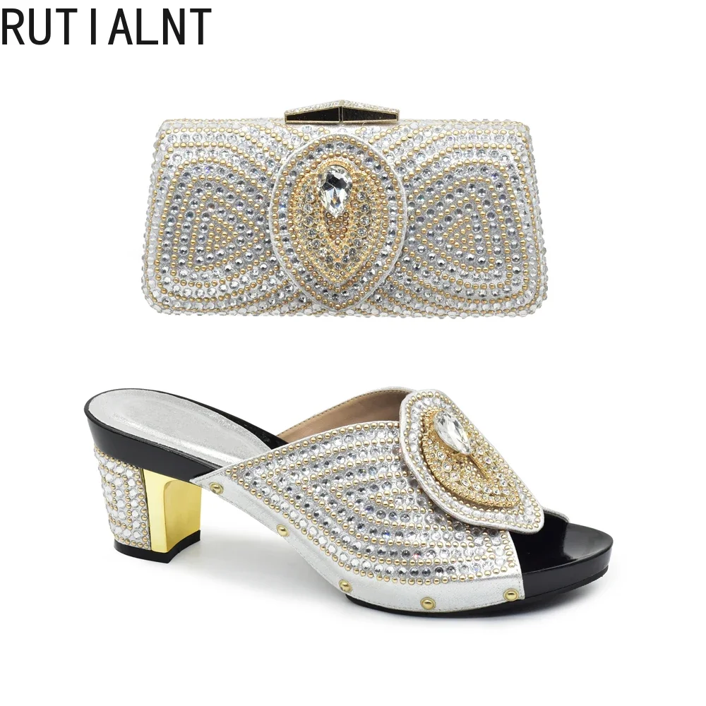 New Come Matching Women Shoe and Bag Set Decorated with Rhinestone Nigerian Shoes and Bag Set Italy Shoe and Bag Set for Wedding